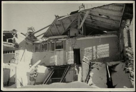 Обложка книги Ленинград.Разрушенный жилой дом Фотография