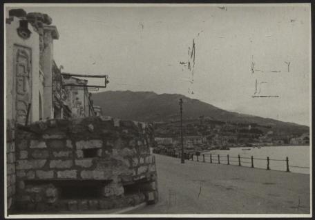 Обложка книги Ялта Фотография