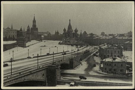 Обложка книги Вид на Красную площадь. Зима. 1941 г. Фотография